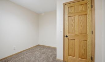 1600 26th St SW, Austin, MN 55912