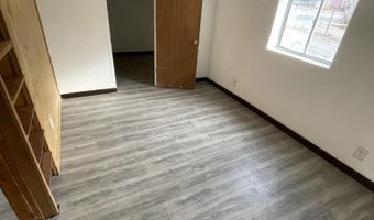 215 N MESA VERDE Ave, Aztec, NM 87410