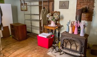 13 Bates Rd, Chaplin, CT 06235