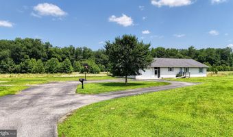 240 DAUGHTERS Ln, Hartly, DE 19953