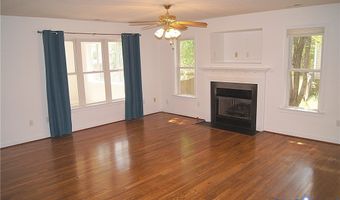 117 N Macon Ter, Ashland, VA 23005
