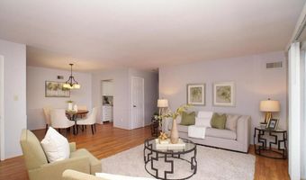 160 Cumberland Park Ct G, Ballwin, MO 63011