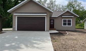 828 Spark Ave, Albert Lea, MN 56007