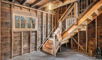 2891 Gale Rd, Ann Arbor, MI 48105