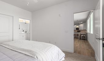 2511 W QUEEN CREEK Rd 374, Chandler, AZ 85248