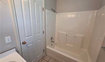 38 Burnett Cir, Bentonville, AR 72712