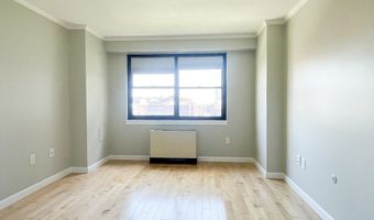 9 Hawthorne Place 11J, Boston, MA 02114