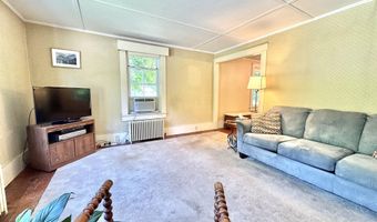 42 S Main St, Brookline, NH 03033