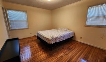 1506 Ridgeway Cir, Athens, TN 37303