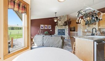 222 E Remington Rd, Athol, ID 83801