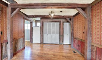 122 Edgewood Dr, Bedford, IN 47421