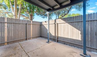 286 W PALOMINO Dr 150, Chandler, AZ 85225