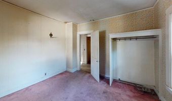 12 Bowles Ave, Bar Harbor, ME 04609