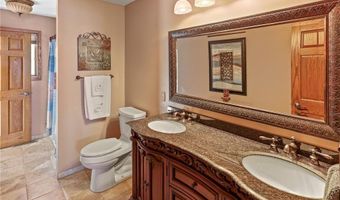 150 Lake Dr E, Annandale, MN 55302
