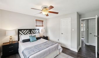 606 DOUGLASS Ave, Rockville, MD 20850