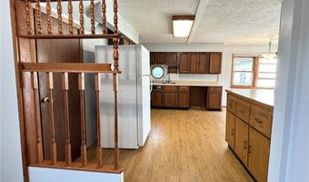212 4th St NE, Aitkin, MN 56431