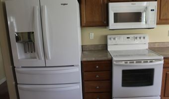 1520 Hammel Dr, Angola, IN 46703