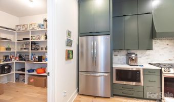1602 Herrin Ave, Charlotte, NC 28205