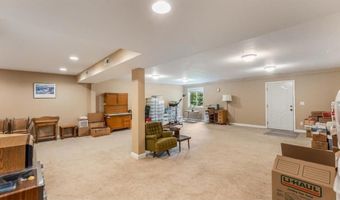 820 N Mckay Ave NE, Alexandria, MN 56308