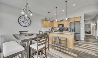 179 Broadway Street E B8, Arnolds Park, IA 51331