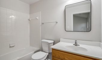 41758 CYNTHIA Ter, Aldie, VA 20105