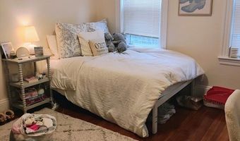 933 E Broadway 3, Boston, MA 02127