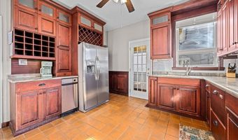 102 S Dover Ave, Atlantic City, NJ 08401