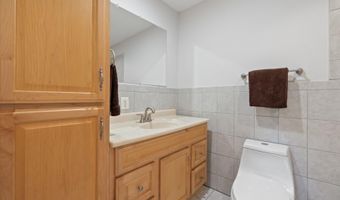 13700 FRANKFORT Ct, Rockville, MD 20853