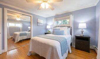 9 Pequot Ave, Cumberland, RI 02864