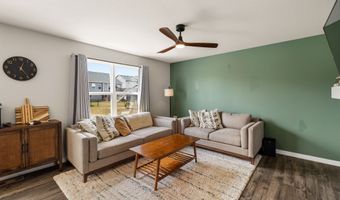605 Ellis Cir, Adel, IA 50003