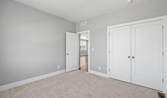 6147 Beacon Ln, Chubbuck, ID 83202