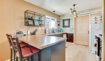 21821 Carlisle Rd, Apple Valley, CA 92307