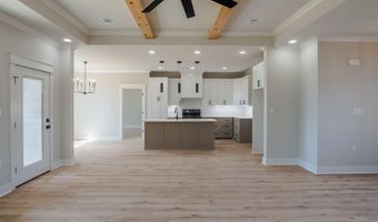 240 Michelle Dr, Beebe, AR 72012