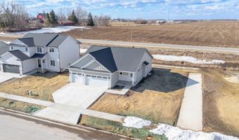 611 Fremont Ave, Ames, IA 50014