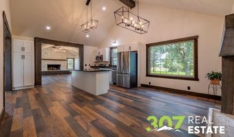 15 Cole Rd, Cody, WY 82414