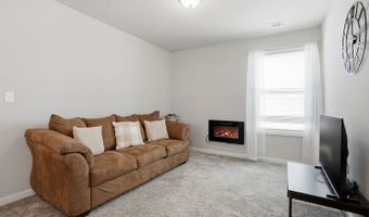 153 Auburn Crossing Dr, Auburn, GA 30011