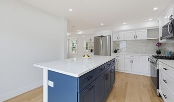 358 W Main St, Avon, MA 02322