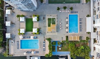 18061 Biscayne Blvd PH01, Aventura, FL 33160