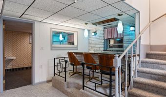 1002 Carroll Ave, Ames, IA 50010