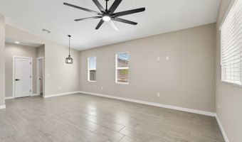 16 E Davis Ln, Avondale, AZ 85323