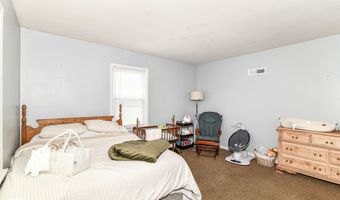 208-210 Donnelly Dr, Anderson, IN 46011