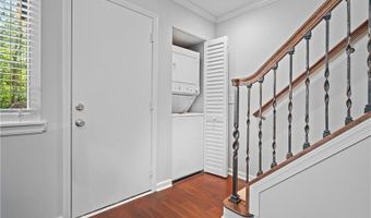 69 Country Place Ct, Alpharetta, GA 30005