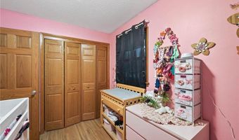 651 Randall Dr, Anoka, MN 55303