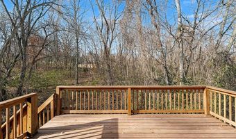 887 Woodridge Dr, Arnold, MO 63010