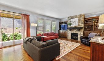 9975 SW LEDGESTONE Ct, Beaverton, OR 97007