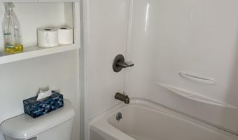 9 Arlington St, Berlin, NH 03570