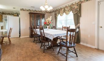 596 Teakwood Rd, Alma, GA 31510