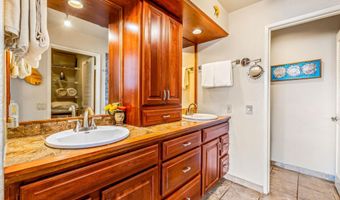 155 WAILEA IKE Pl 111, Kihei, HI 96753