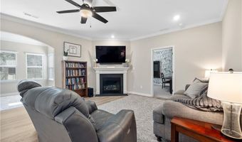 180 Moravian Ct, Advance, NC 27006