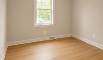 1354 MOYER Rd, Annapolis, MD 21403